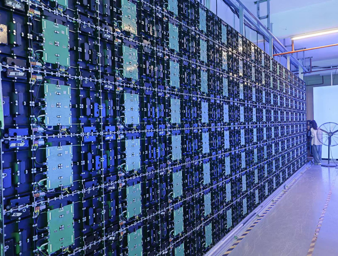 Assembly of LED Screen - Cabinet Integration