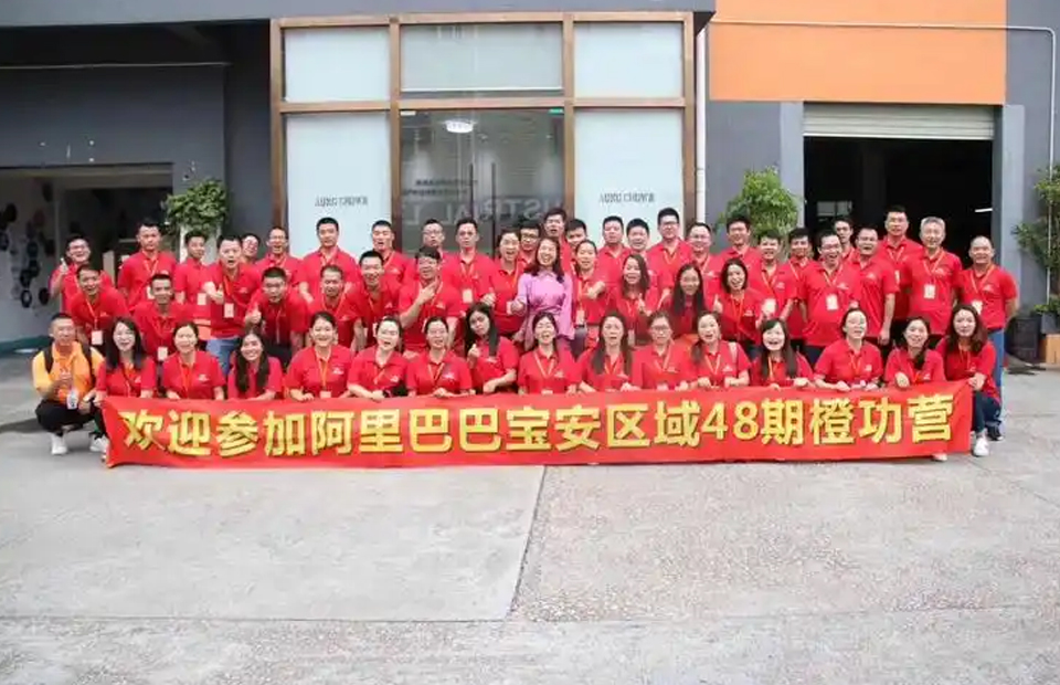 Jingruns LED Experts - Technical Discussion on LED Display Solutions